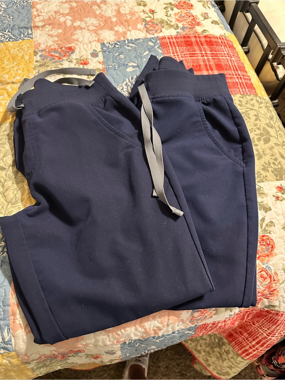 Figs Navy Jogger Sweatpants with Gray Drawstring